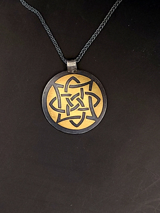 Keumbo Celtic Knot #1 Pendant